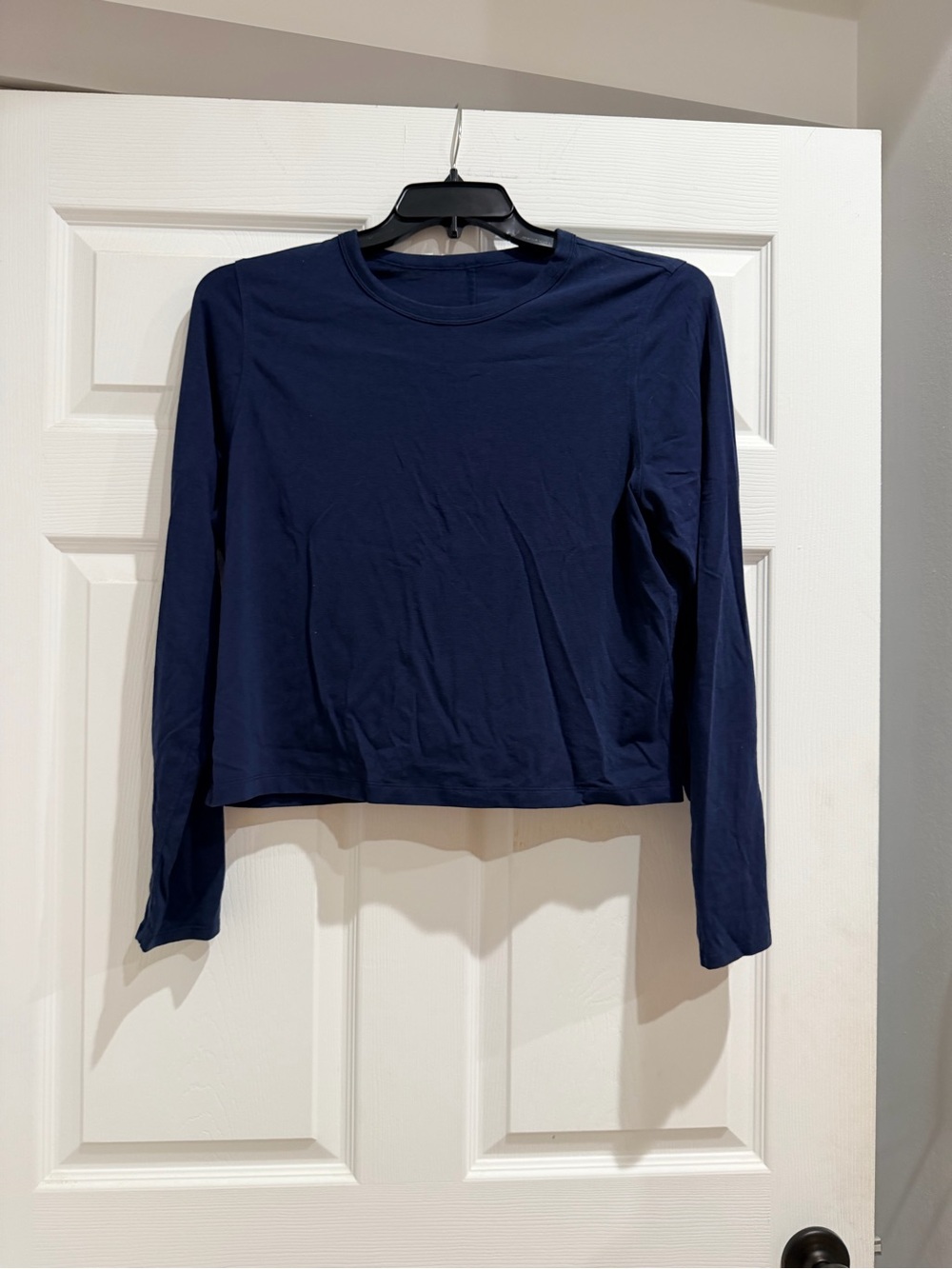 Lululemon Navy Long-Sleeve Crewneck Top